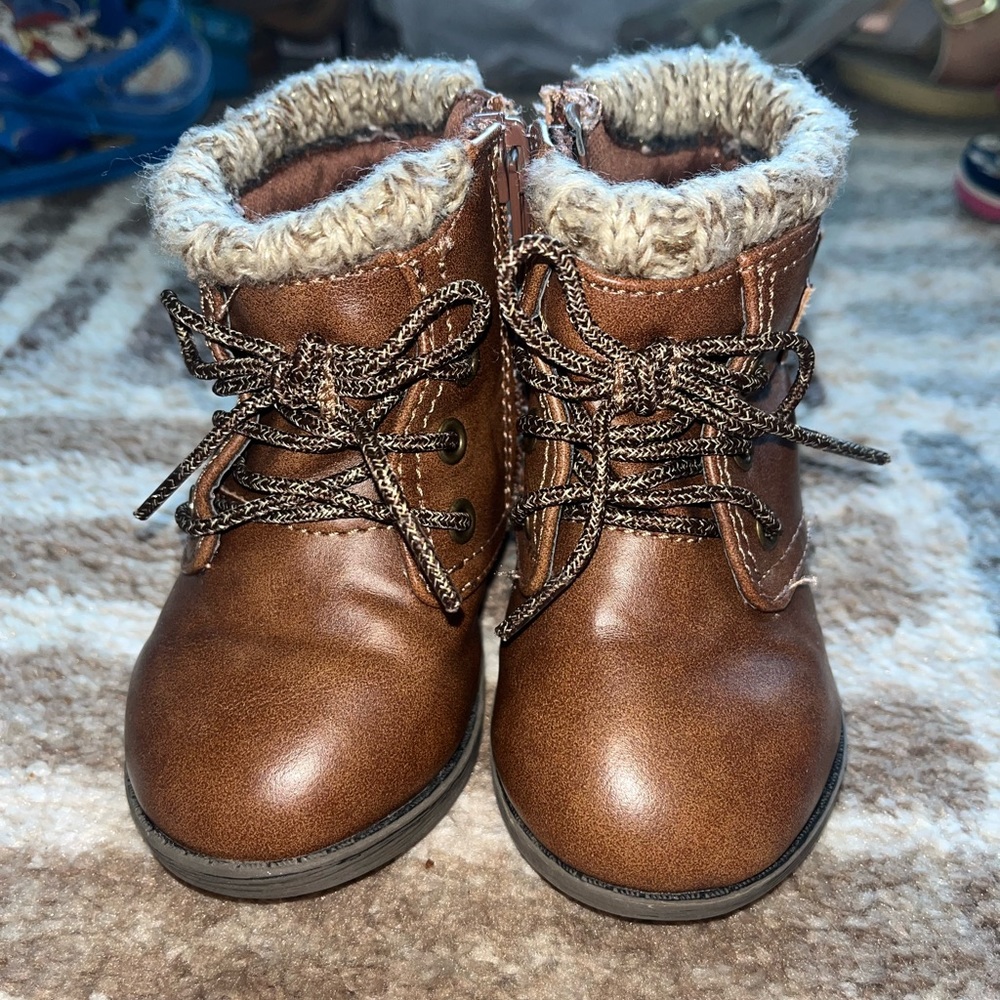 Wonder Nation booties